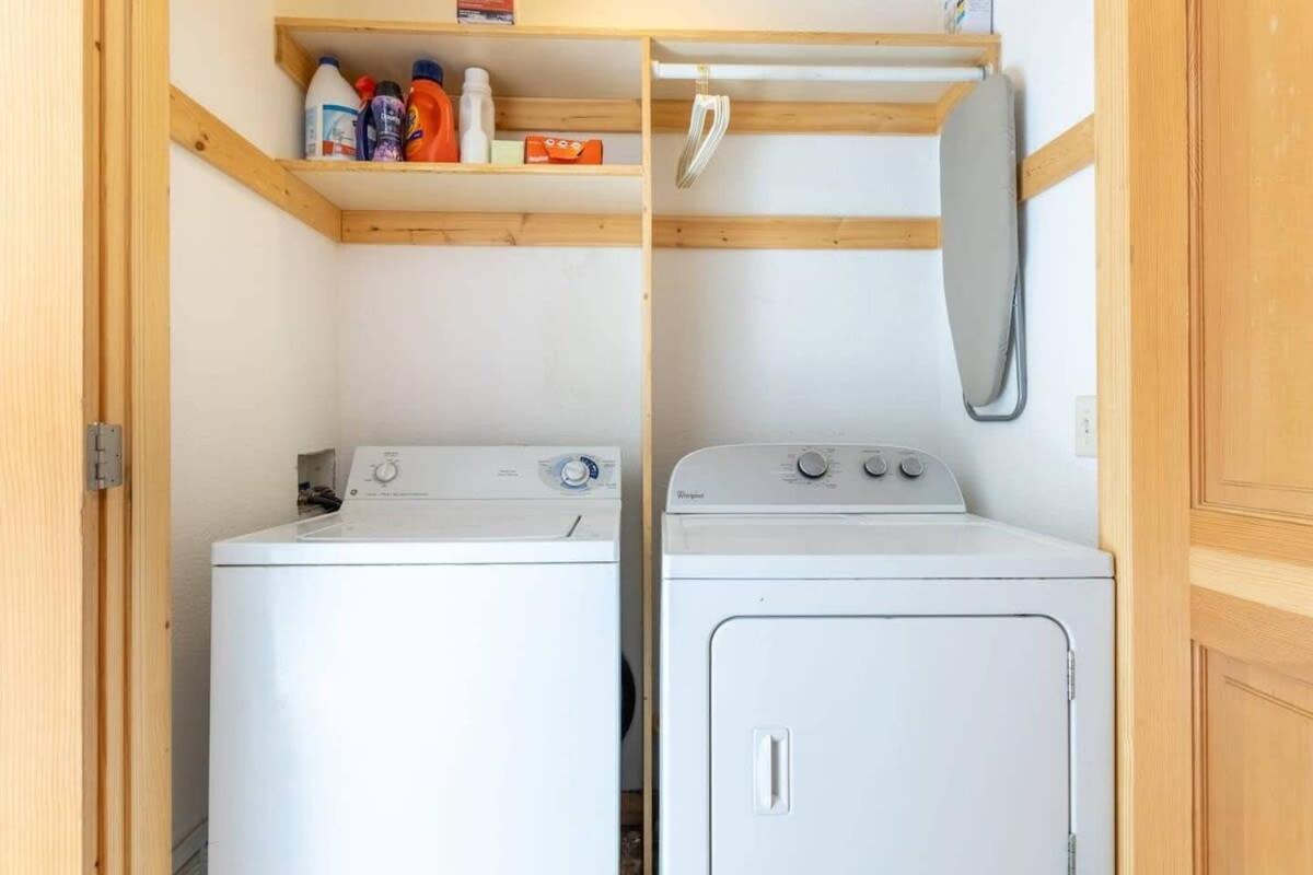 Bright 3Bd Kings Beach Townhome エクステリア 写真