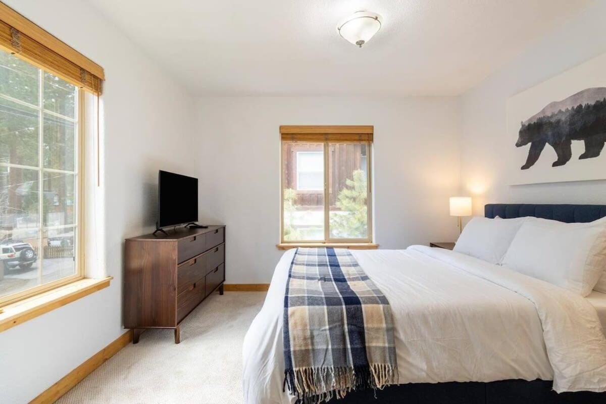 Bright 3Bd Kings Beach Townhome エクステリア 写真