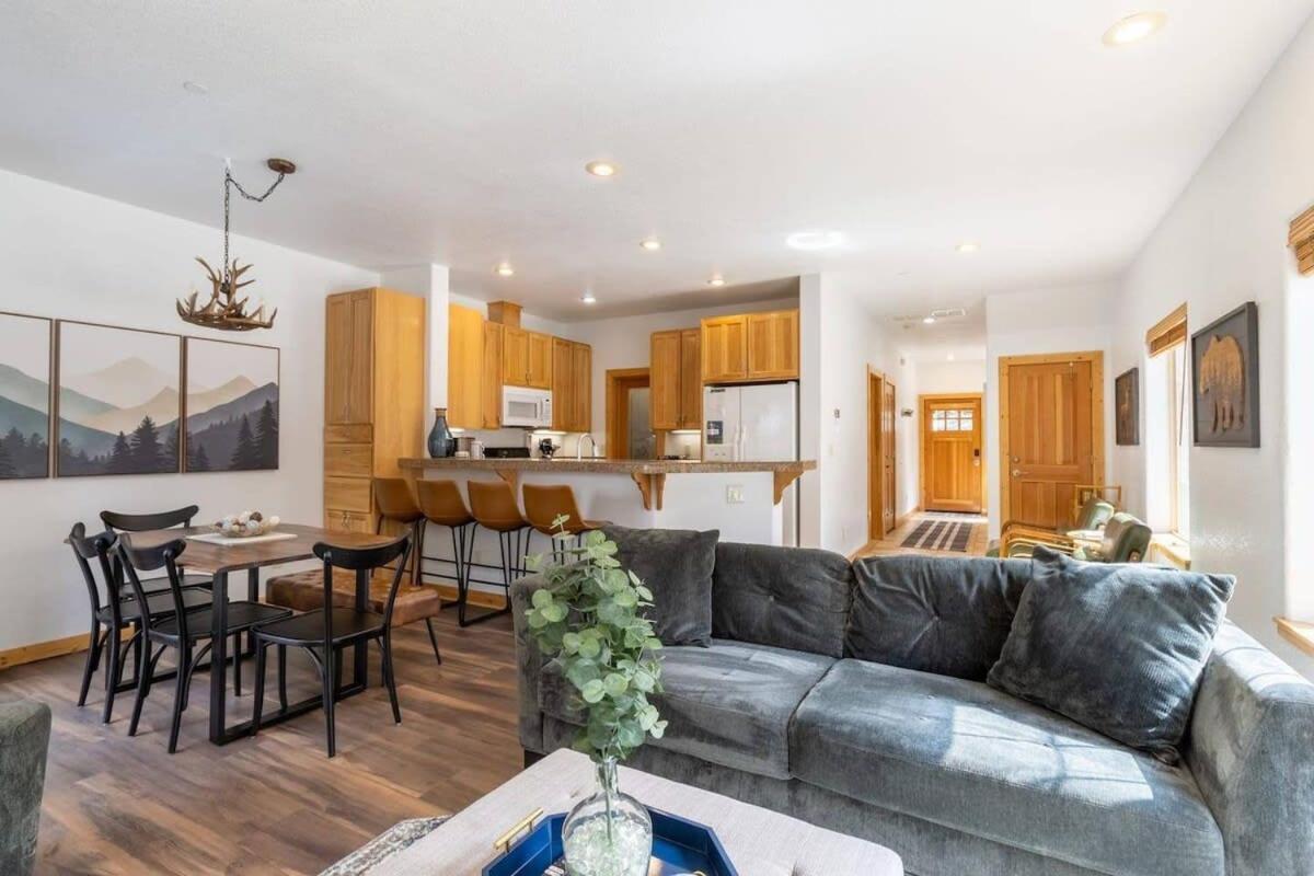 Bright 3Bd Kings Beach Townhome エクステリア 写真