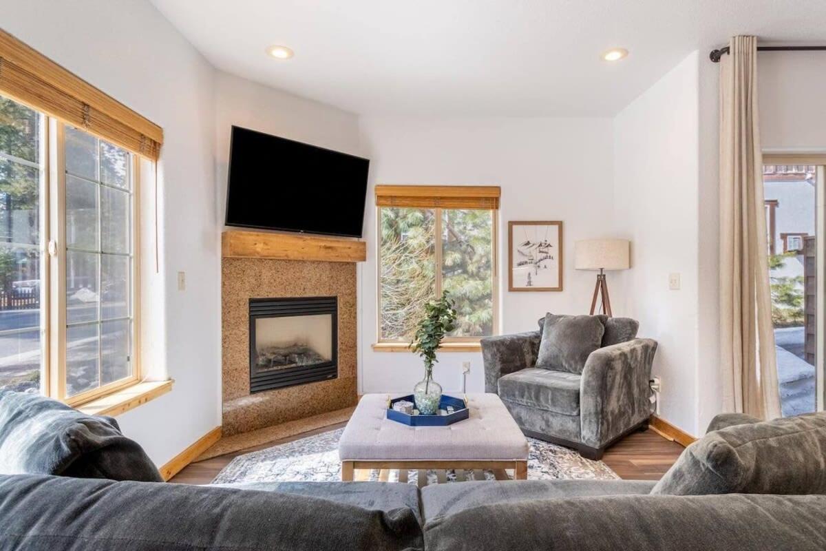 Bright 3Bd Kings Beach Townhome エクステリア 写真