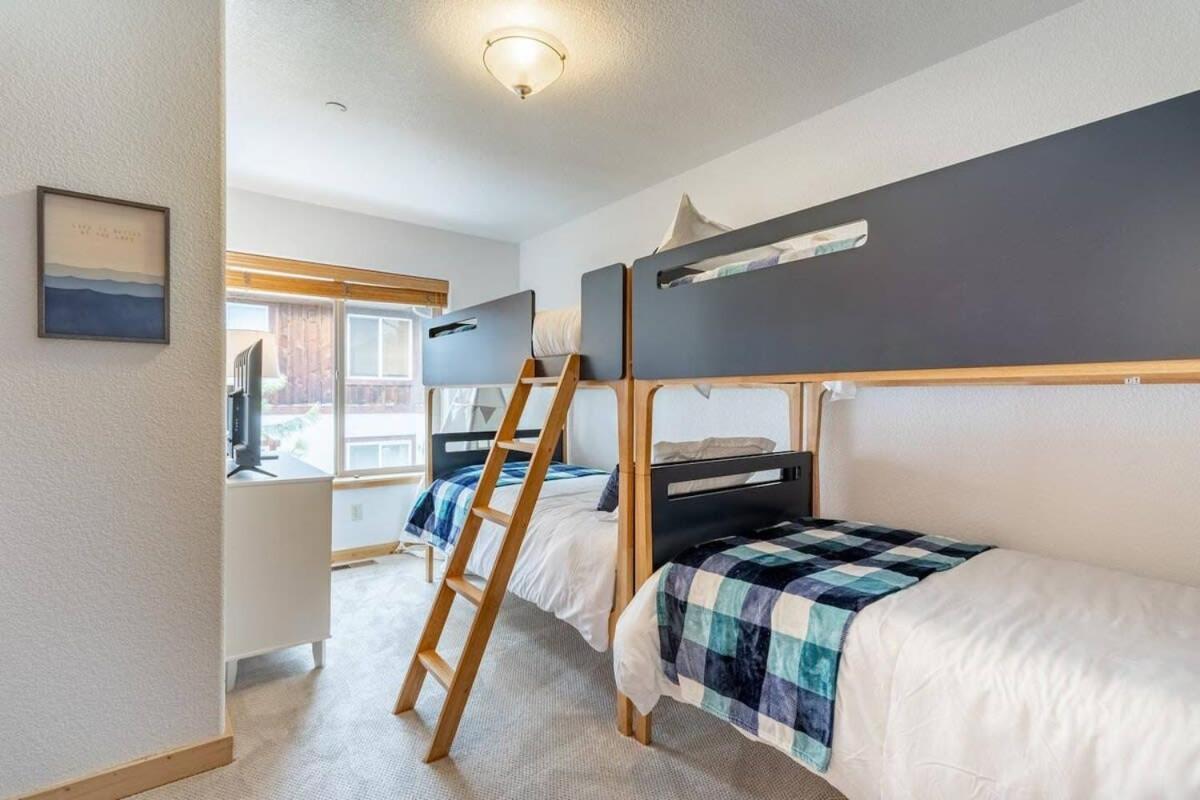 Bright 3Bd Kings Beach Townhome エクステリア 写真