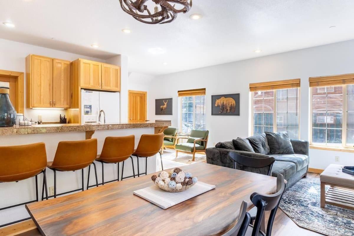 Bright 3Bd Kings Beach Townhome エクステリア 写真